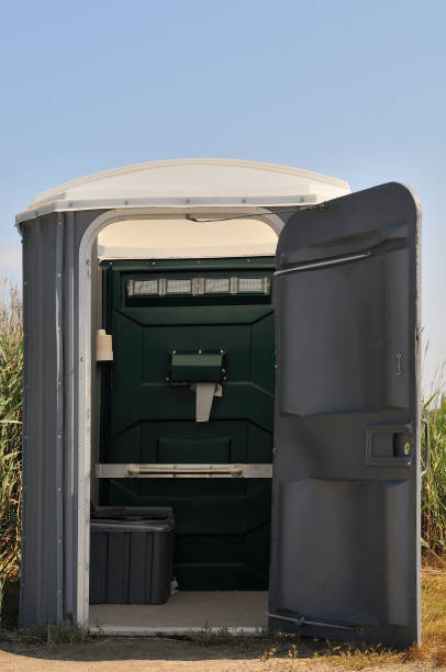 Best Portable toilet rental cost  in Baltic, CT